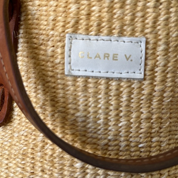 Cream and Brown Crossbody Bag with Woven Texture - Picture 4 of 8